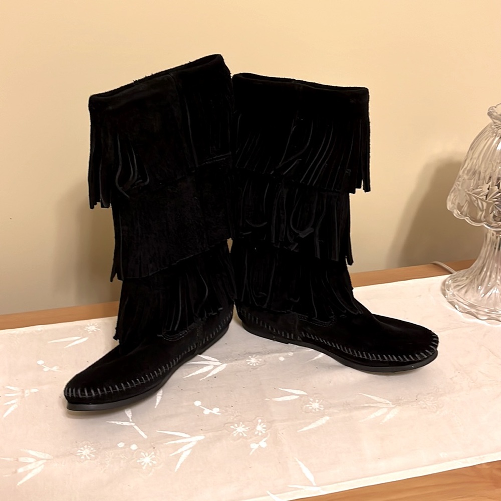 New with Tag, Black Minnetonka Moccasins